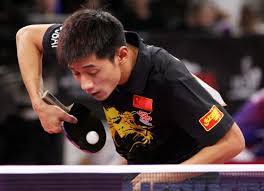 Zhang Jike au service
